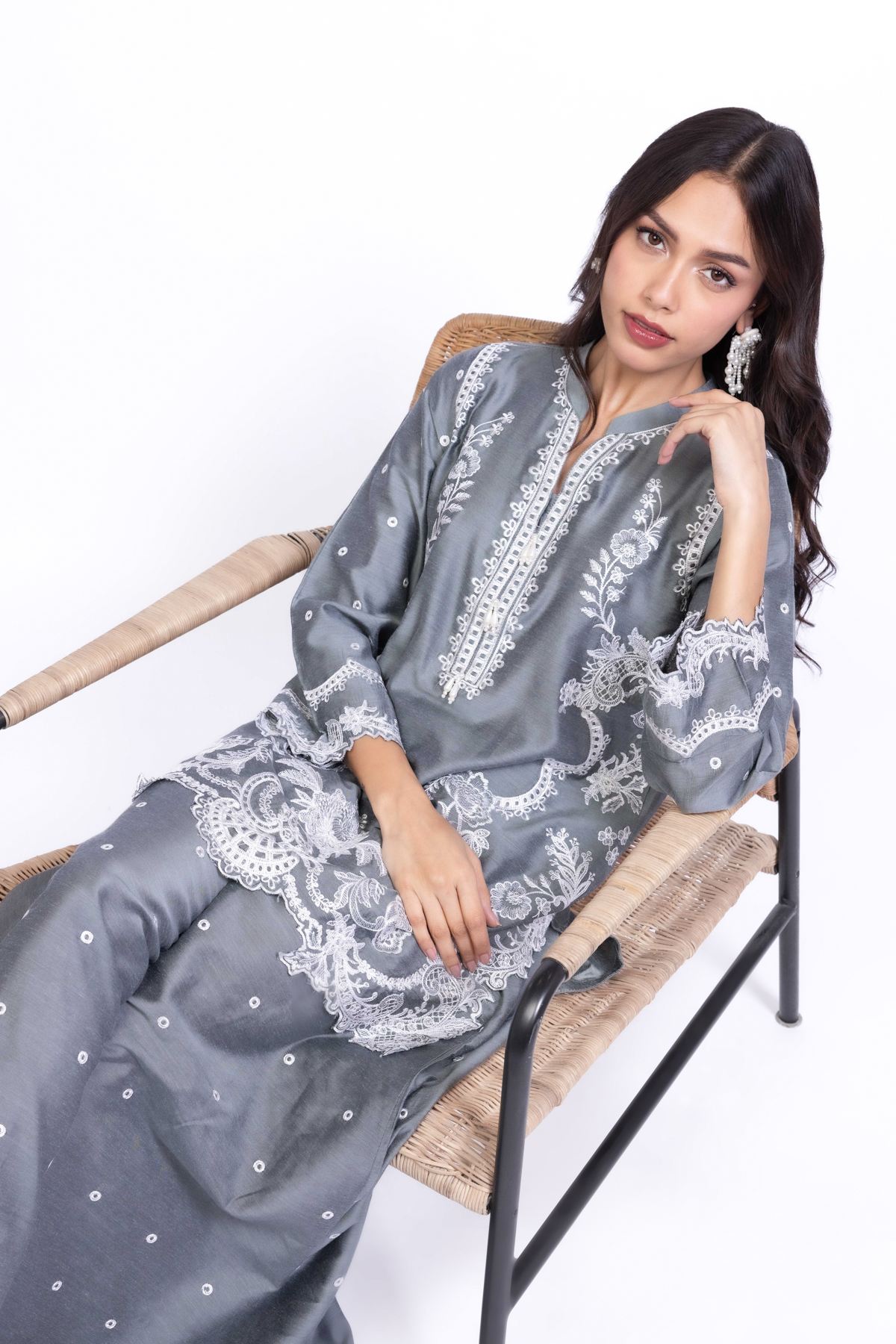 Embroidered Raw Silk Kurta - 25-10-12E6-04TA-VG
