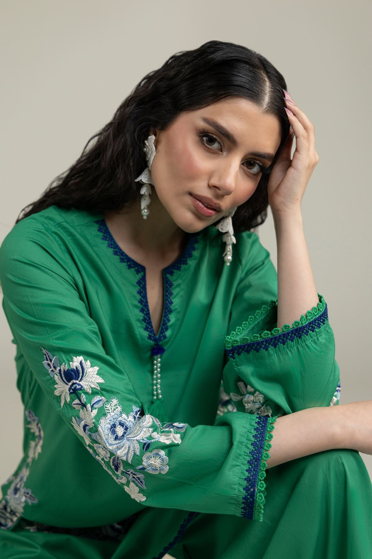 Embroidered Cambric Green Cambric Kurta - 25-08-12E8-09TB-VG