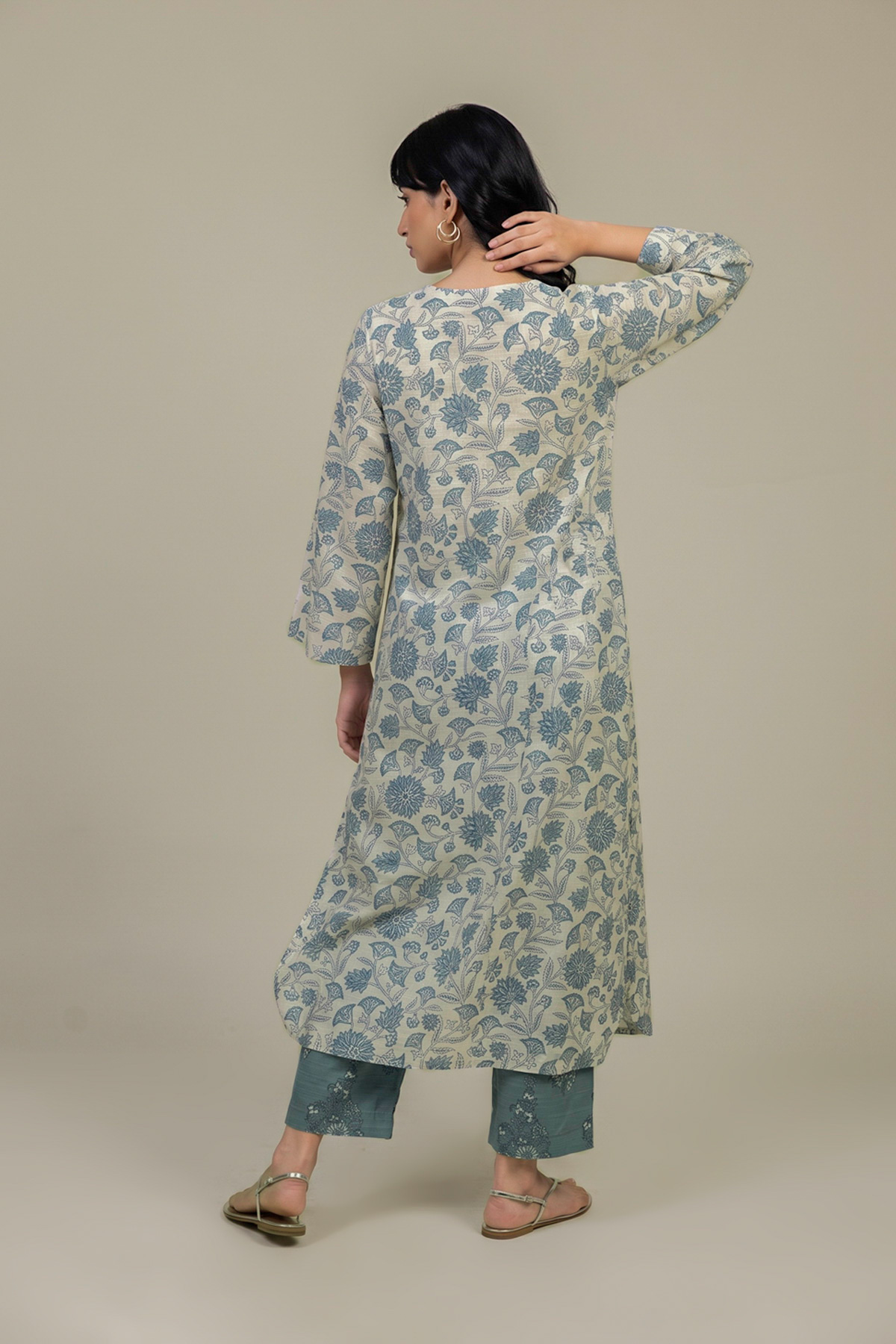 Printed Light Khaddar Floral Printed Kurta - 2-26-202-A-D-VG