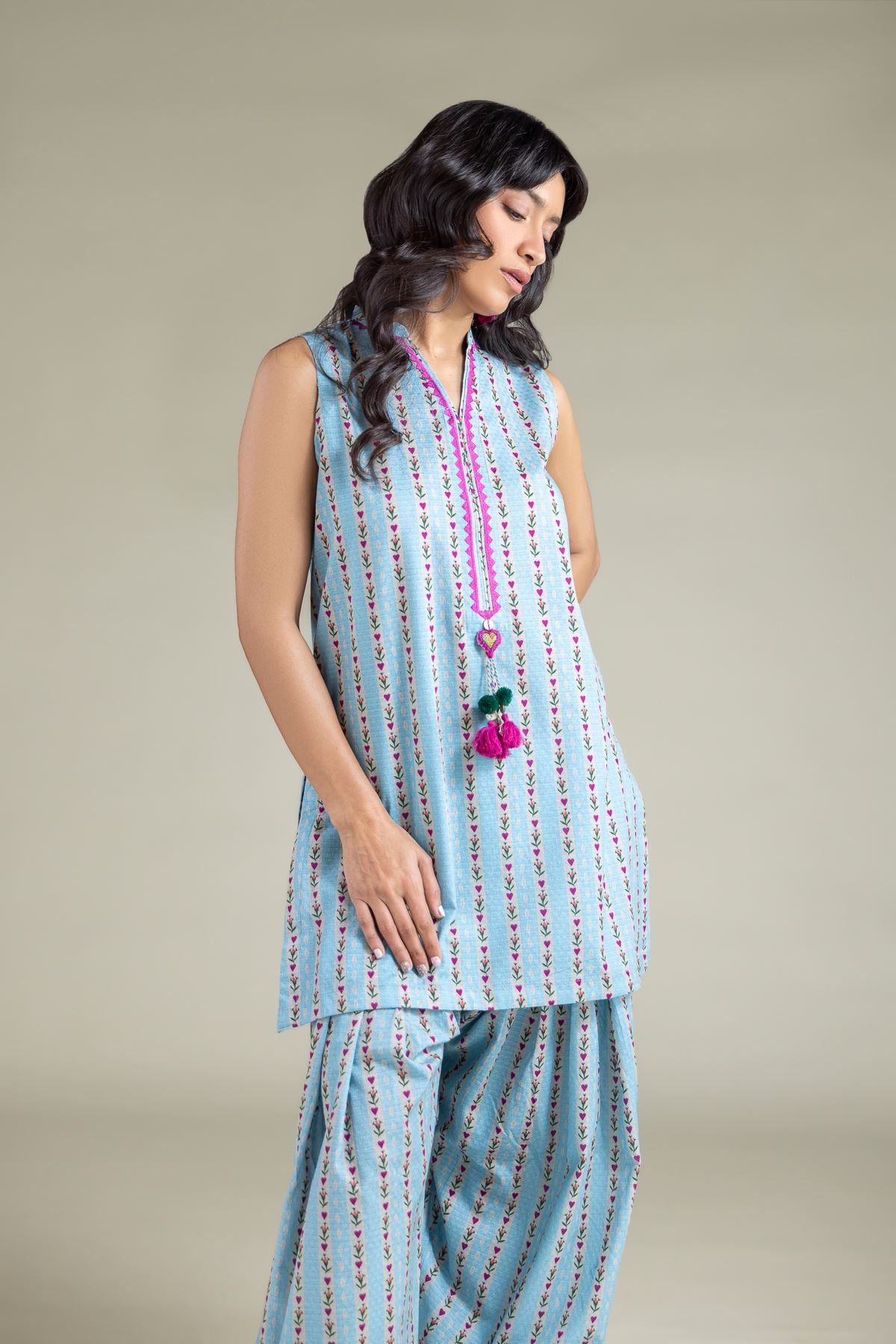 Embroidered Cotton Dobby Kurta - 1-26-108-A-F-VG