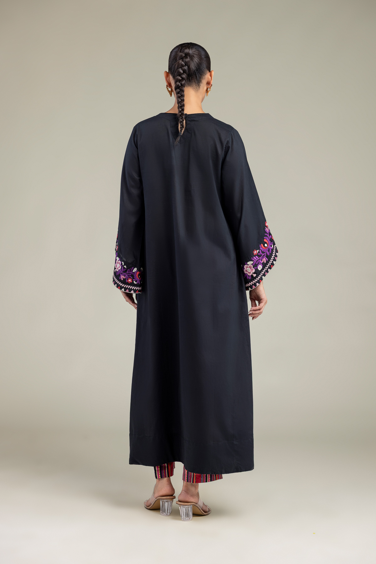 Embroidered Cambric Black Cambric Kurta - A22-26-214FH1-VG