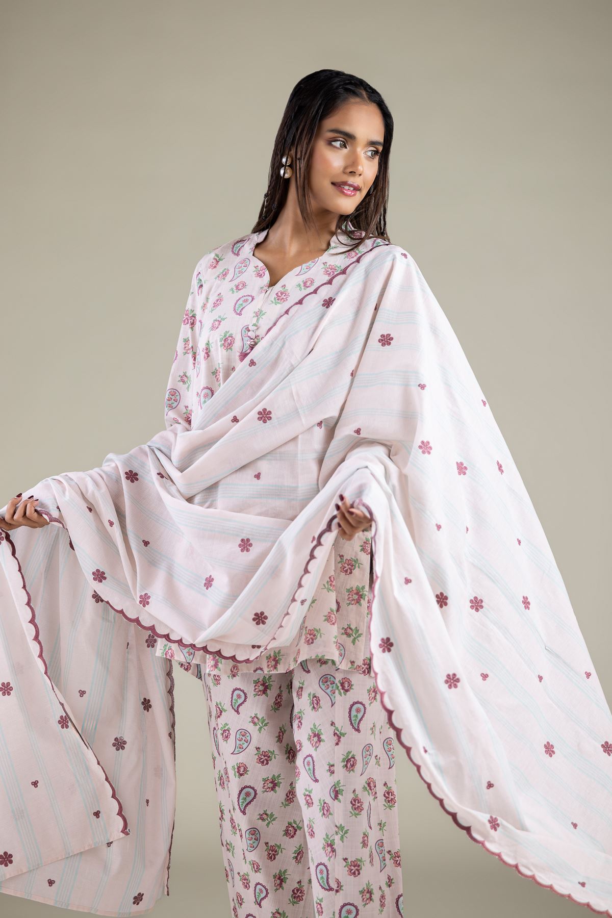 Embroidered Textured Lawn Dupatta - 1-26-115-A-H-VG