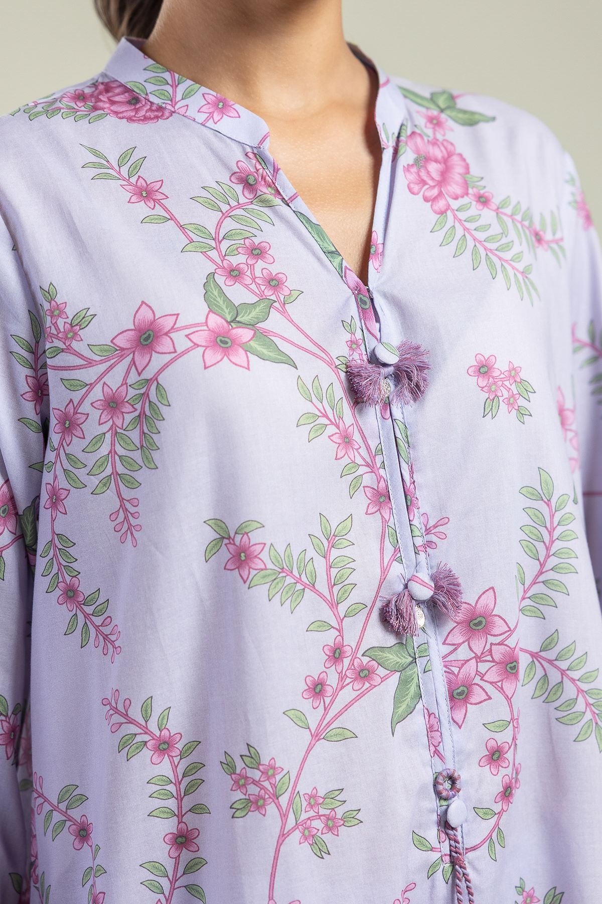 Printed Cambric Floral Longline Kurta - 26-01-1E5-08TB-VG