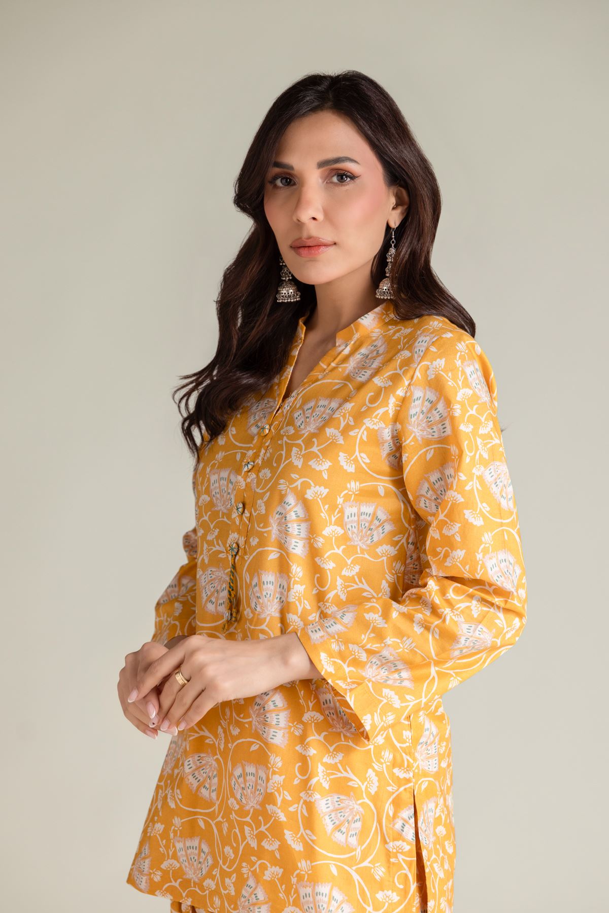 Embroidered Cambric Floral Short Kurta - T-A113-26-101EI2-VG