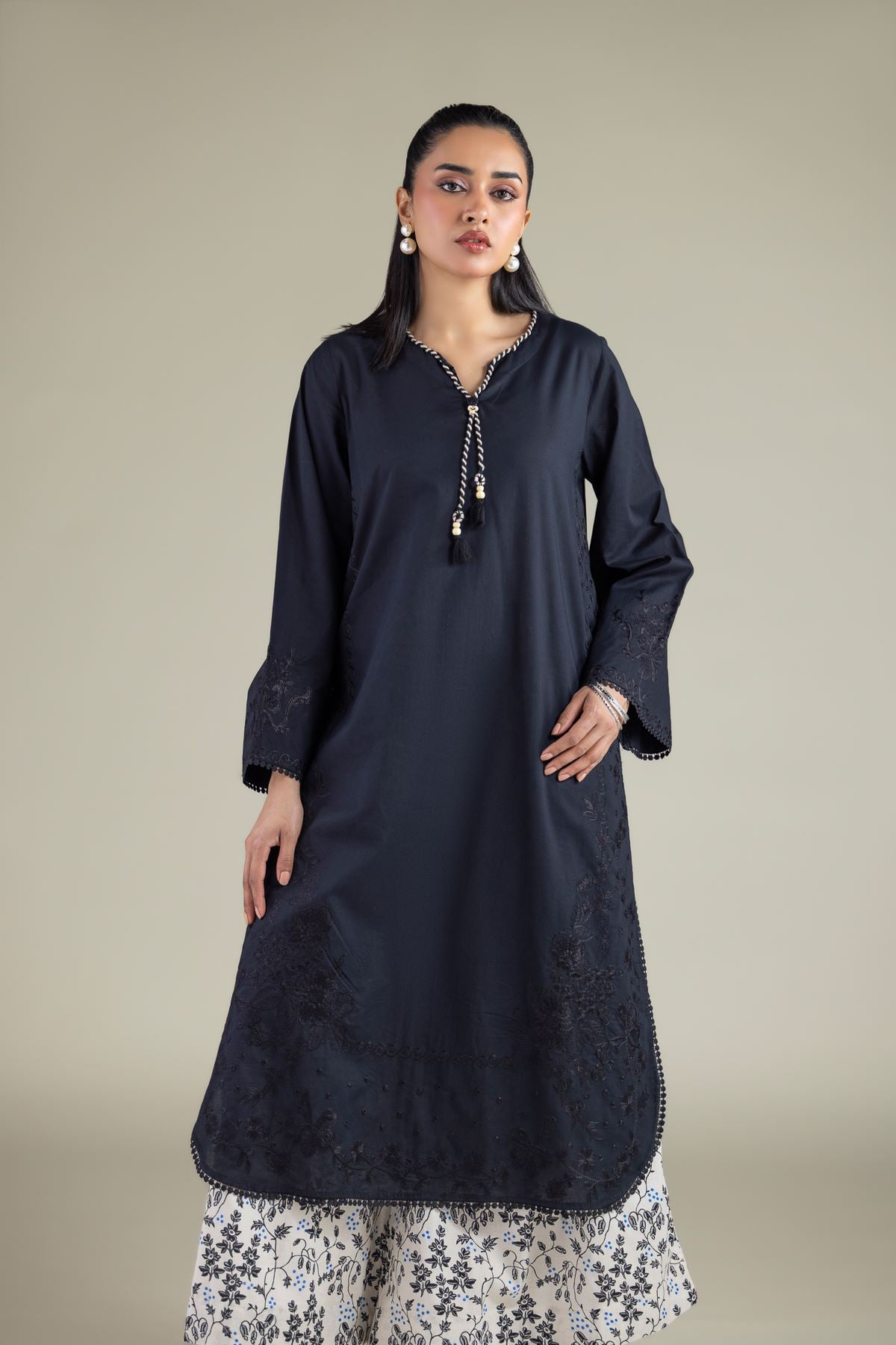 Embroidered Cambric V-Neck Longline Kurta - 2-26-103-A-C-VG