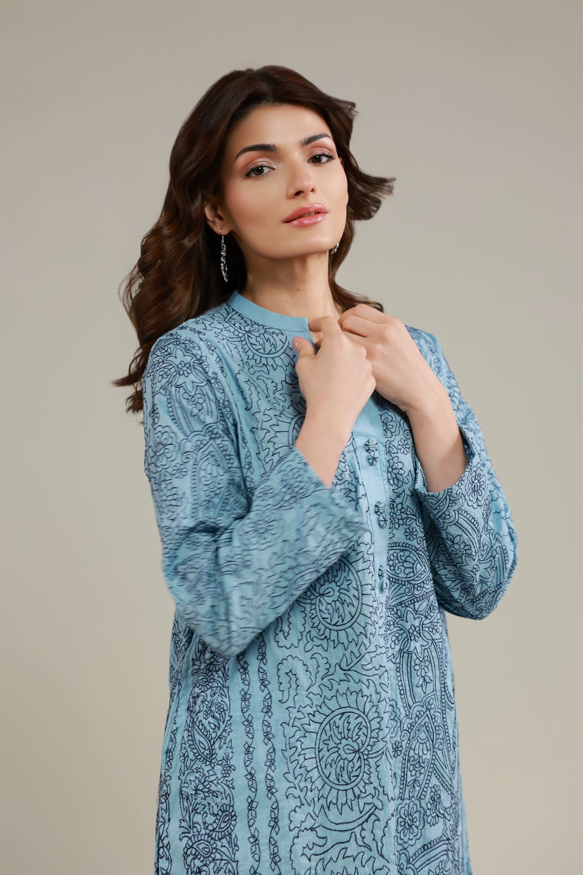 Embroidered Cotton Crinkle Paisley Short Kurta - 25-09-10E2-09TB-VG