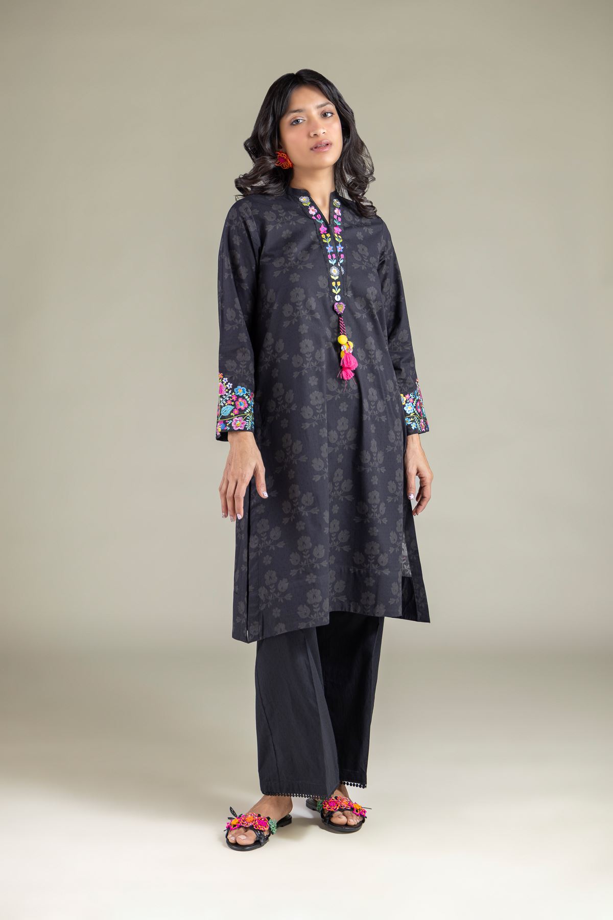 Embroidered Cotton Dobby Kurta - 1-26-108-A-F-VG