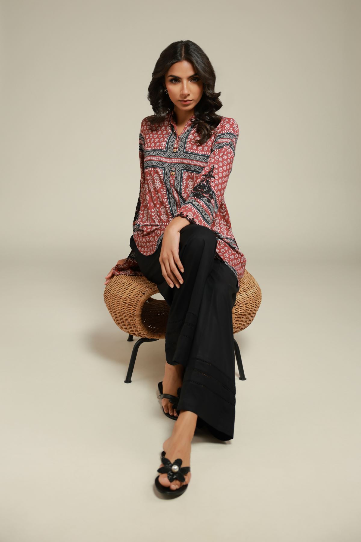 Embroidered Viscose Kurta - 1-26-101-A-C-VG