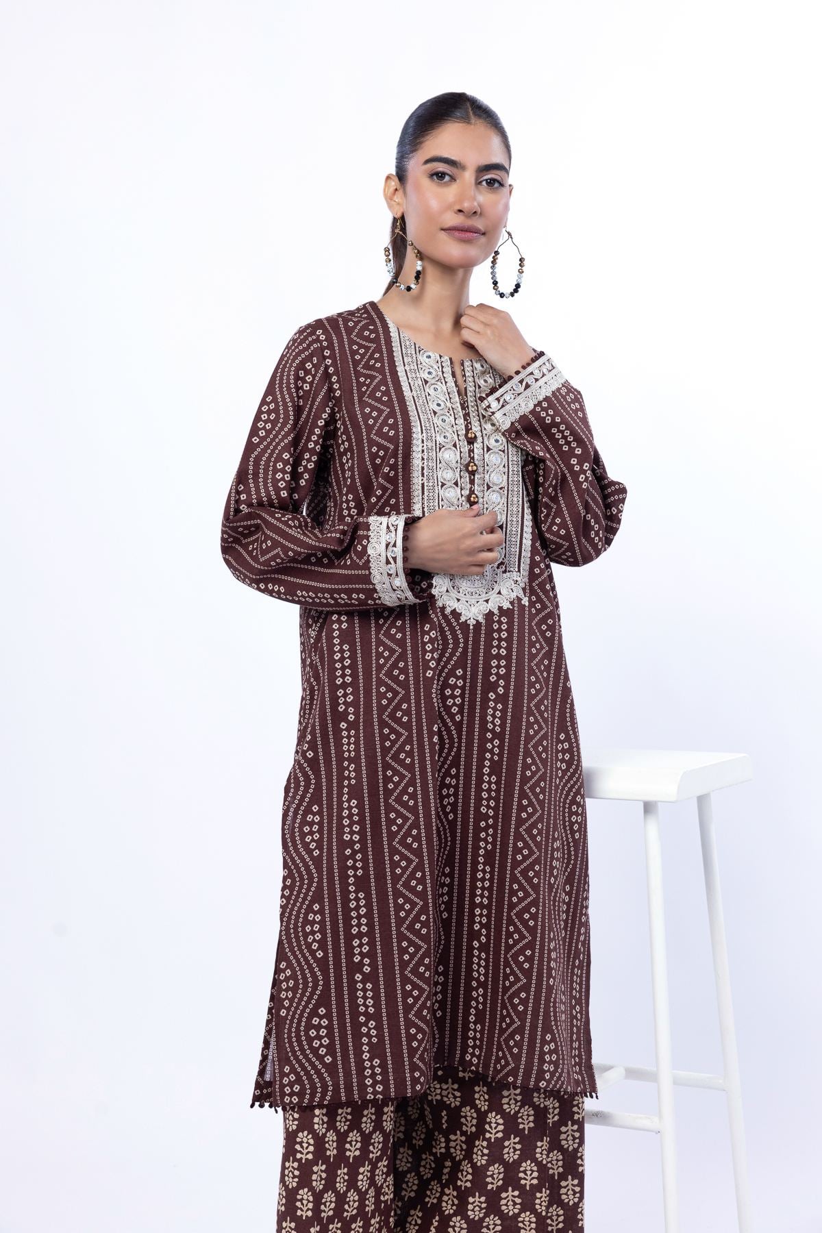 Embroidered Khaddar Fabrics 2 Piece | Top and Bottom - LKN72B-VG