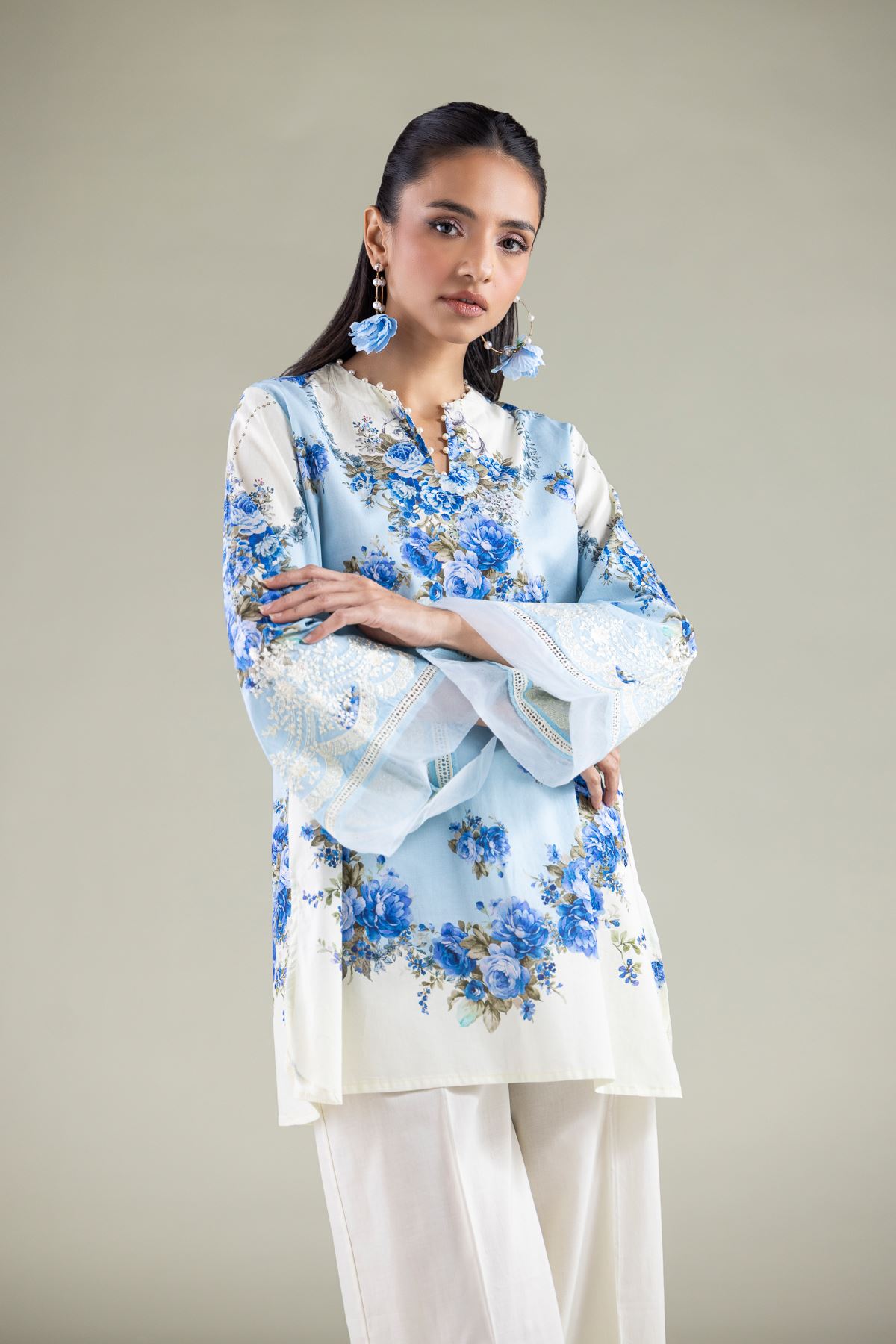 Embroidered Cambric Floral Flared Kurta - 1-26-120-A-D-VG