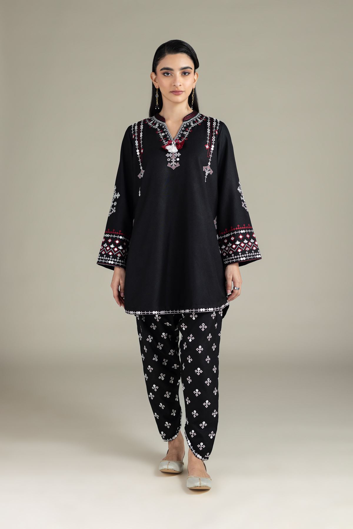 Embroidered Heavy Blended Viscose Shalwar - 25-08-8E7-09BA-VG