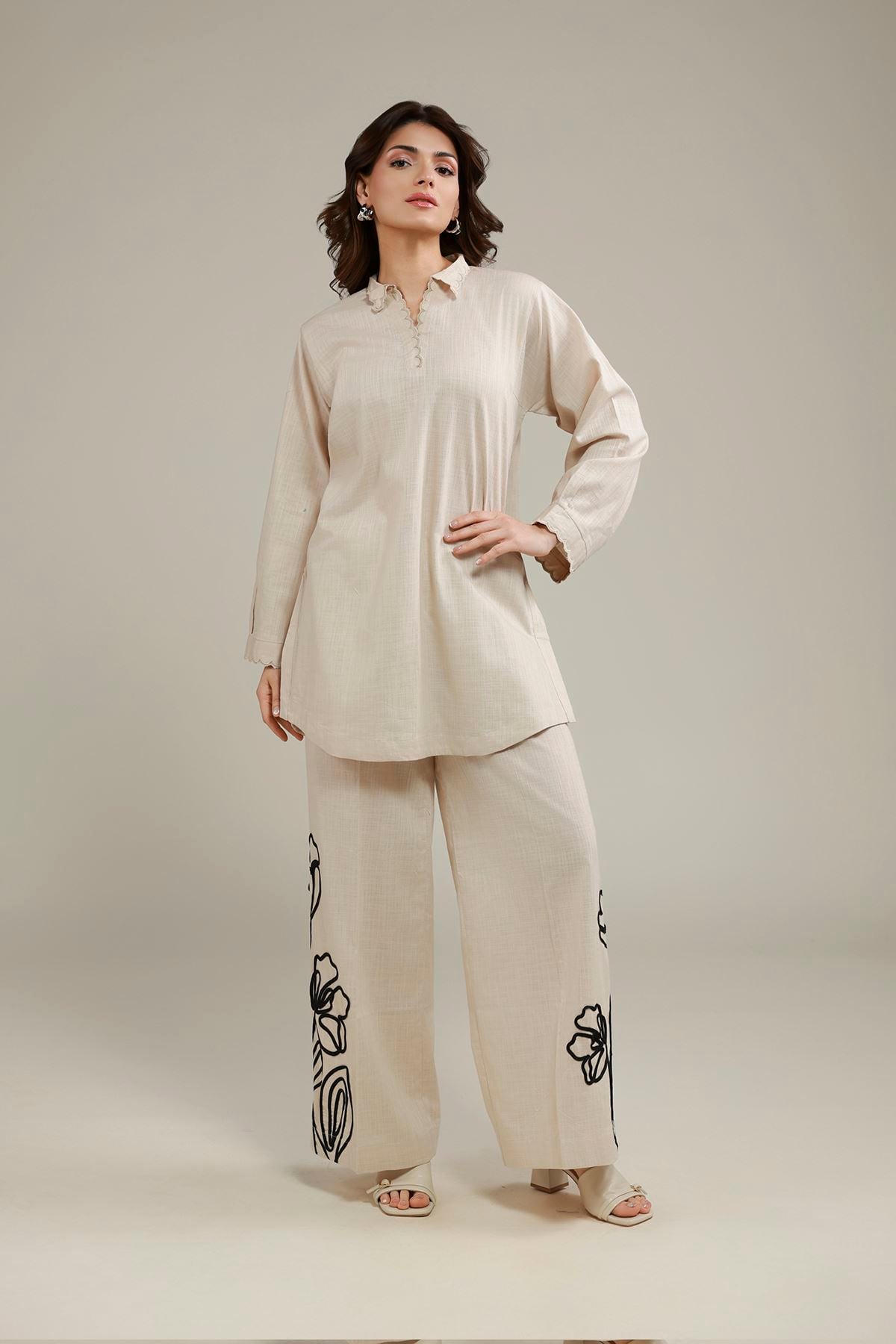 Embroidered Heavy Textured Cotton Short Solid Kurta - 25-10-11E6-01TA-VG