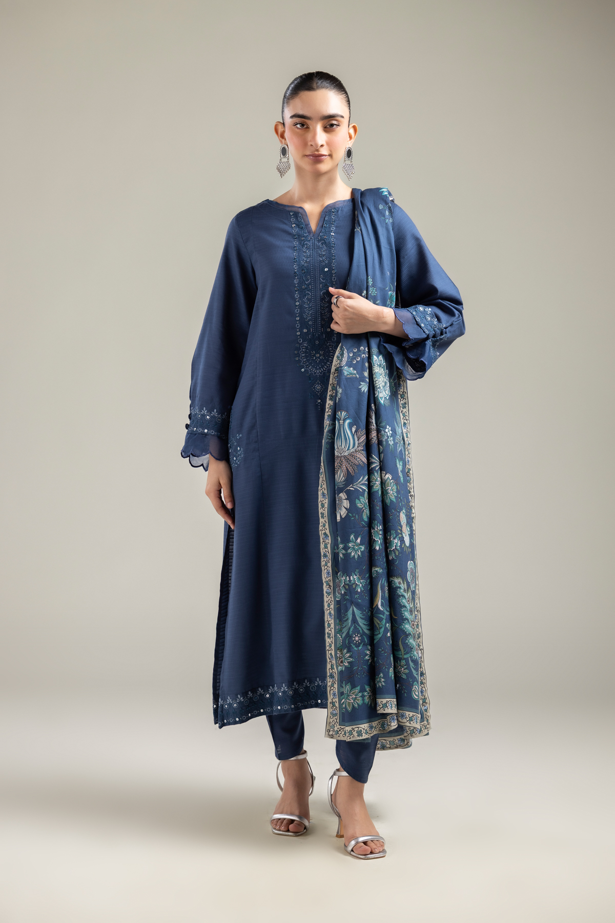 Embroidered Lawn Navy Lawn Dupatta - 1-26-121-A-C-VG