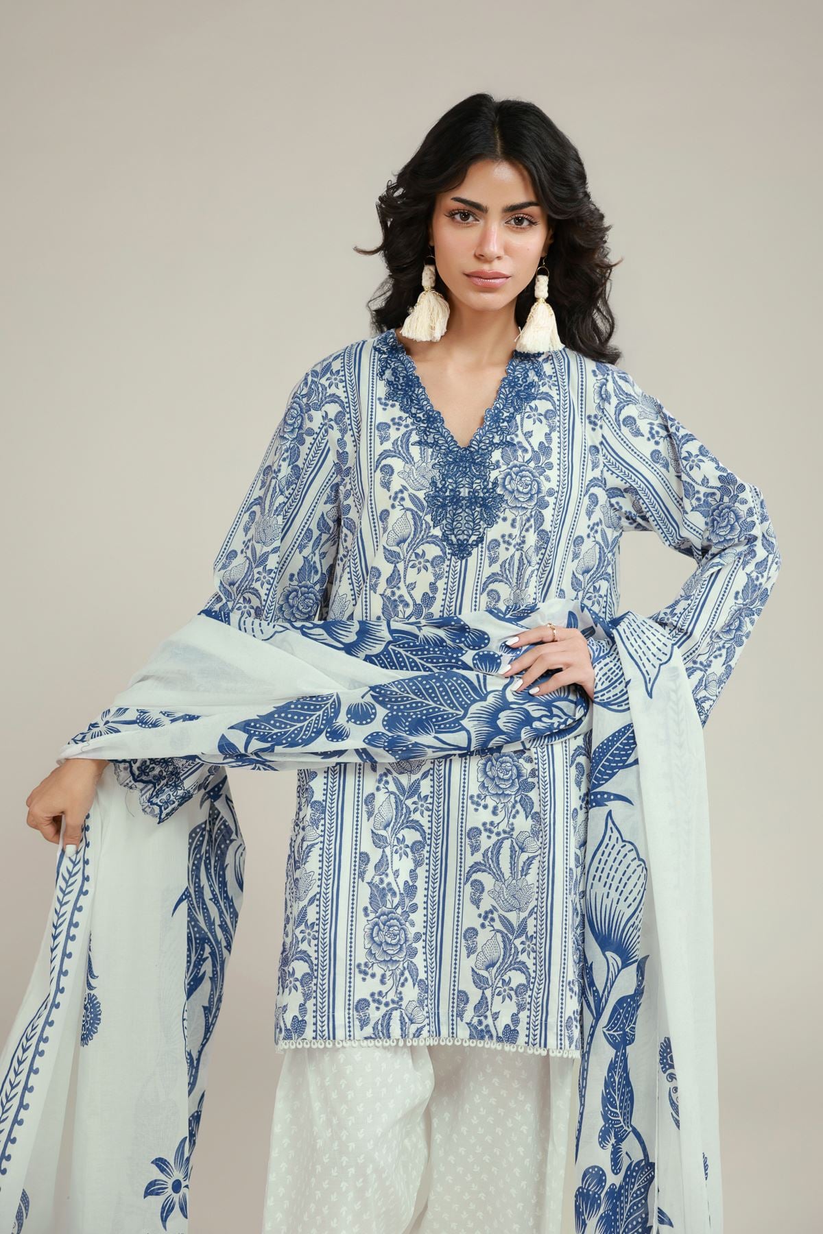 Printed Lawn Fabrics 3 Piece - A113-26-107EC2-VG