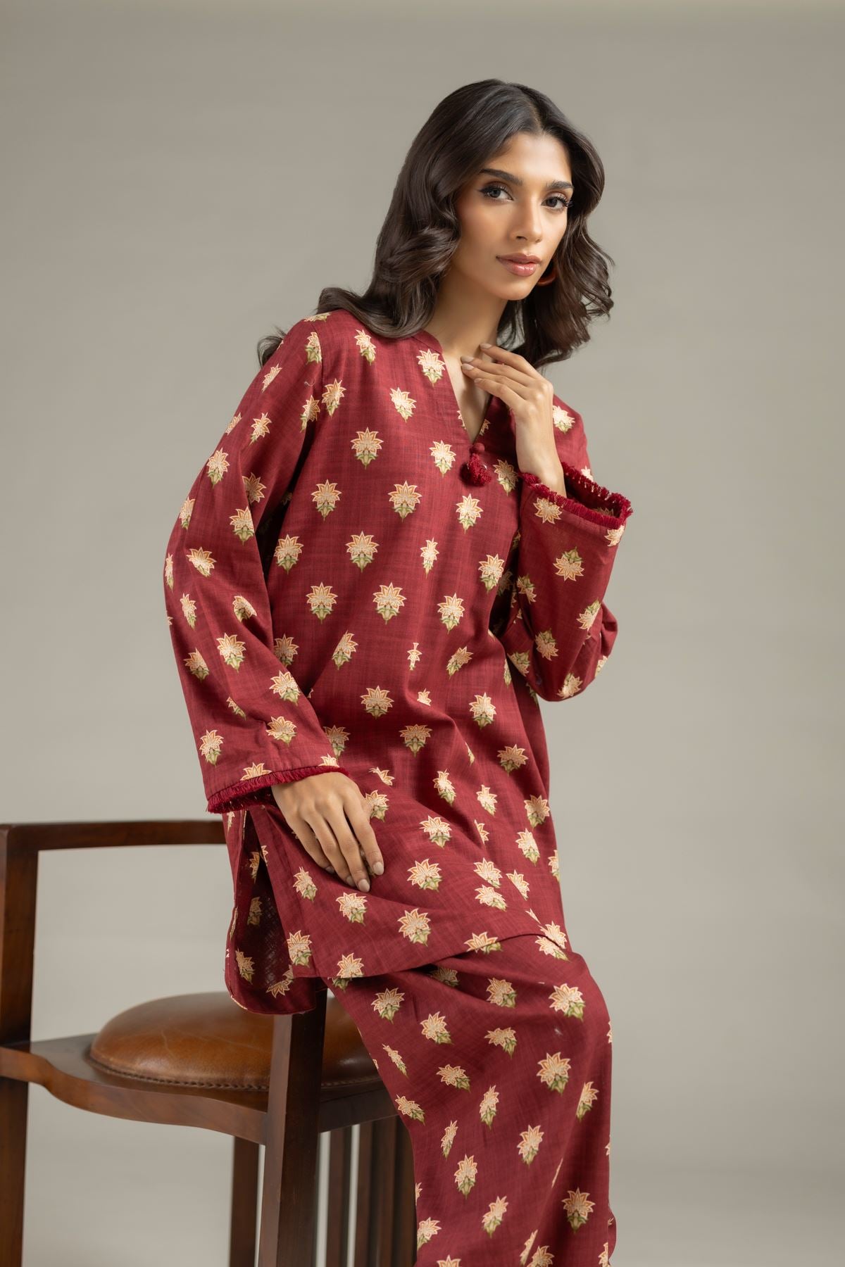 Printed Heavy Textured Cotton Kurta - OTD4-EX23-05TA-VG