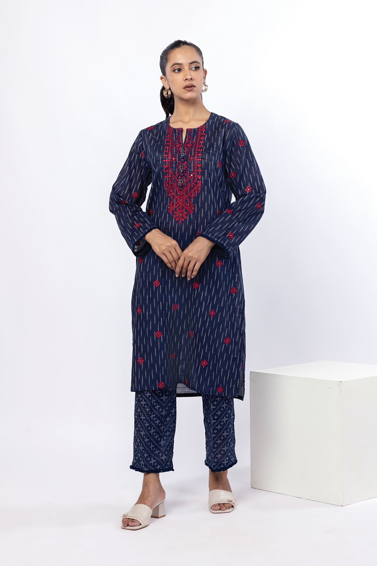 Embroidered Khaddar Fabrics 2 Piece | Top and Bottom - KW57A-VG