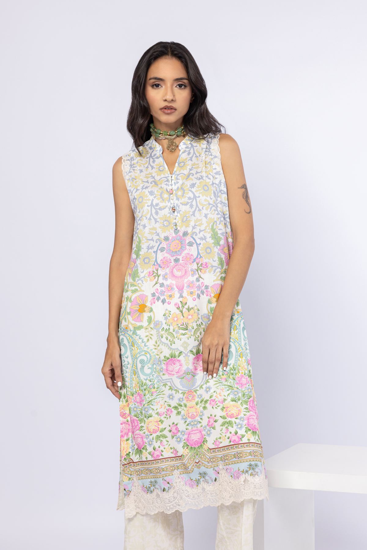 Embroidered Crosshatch Raw Silk Kurta - 25-10-10S4-02TB-VG