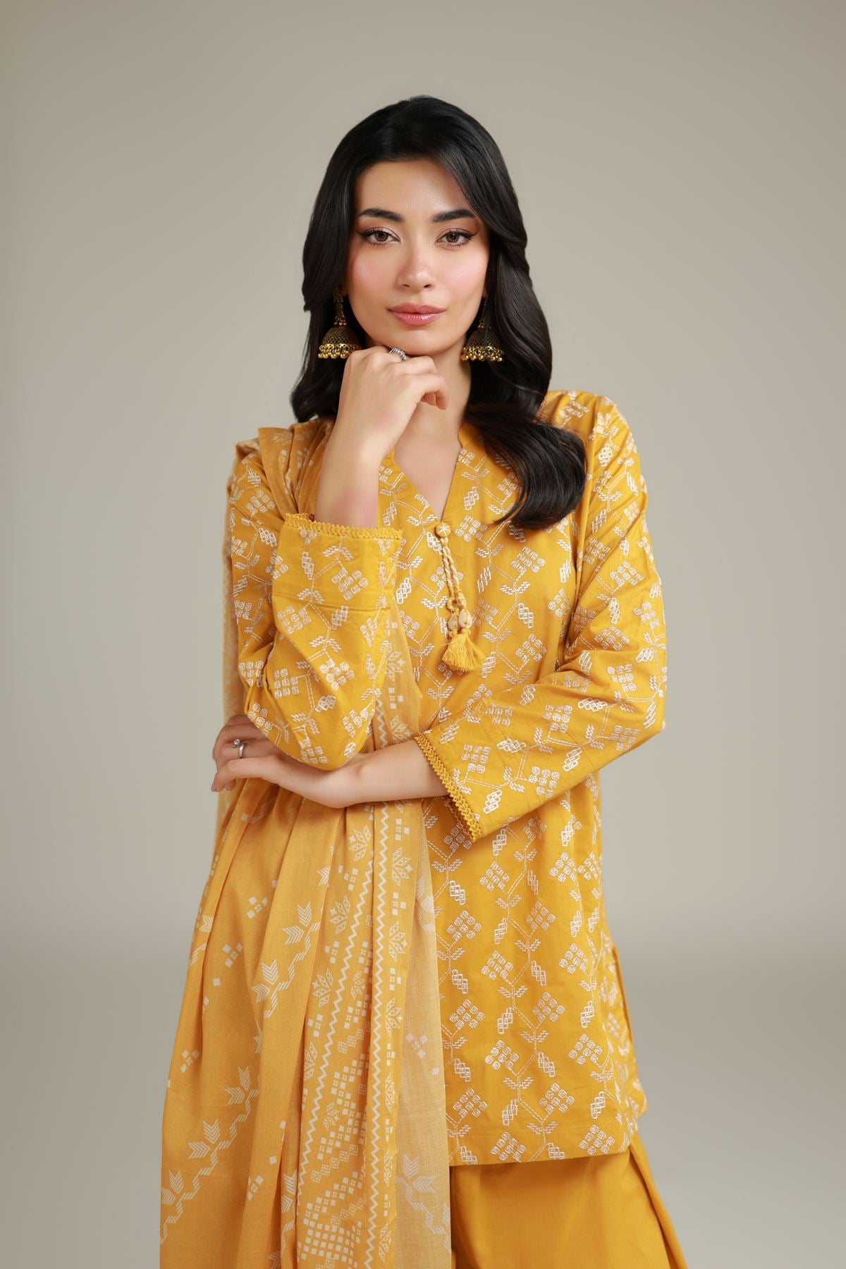 Embroidered Cambric Cambric V-Neck Kurta - 25-09-10E2-07TB-VG