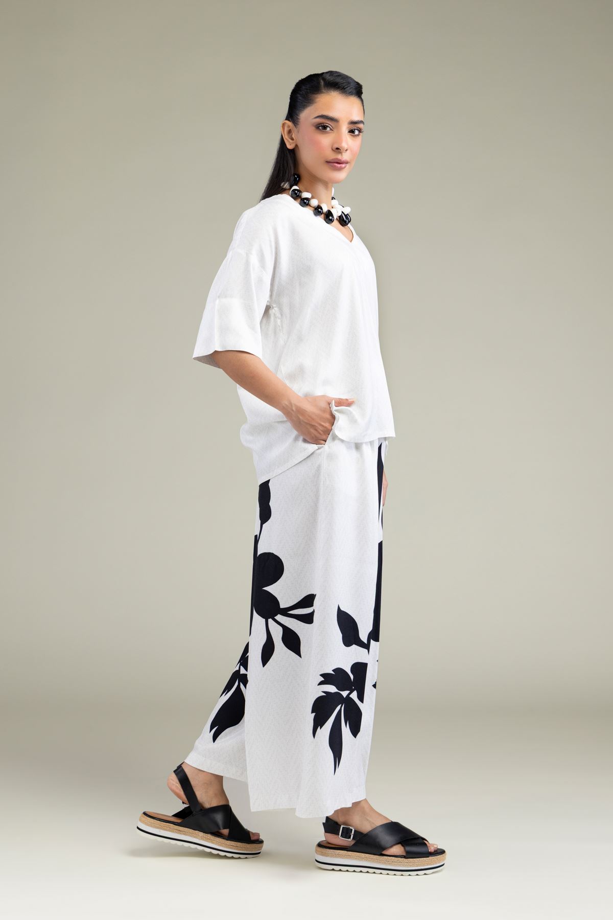 Printed Viscose Crepe Floral Viscose Trousers - 6-26-206-A-A1-VG