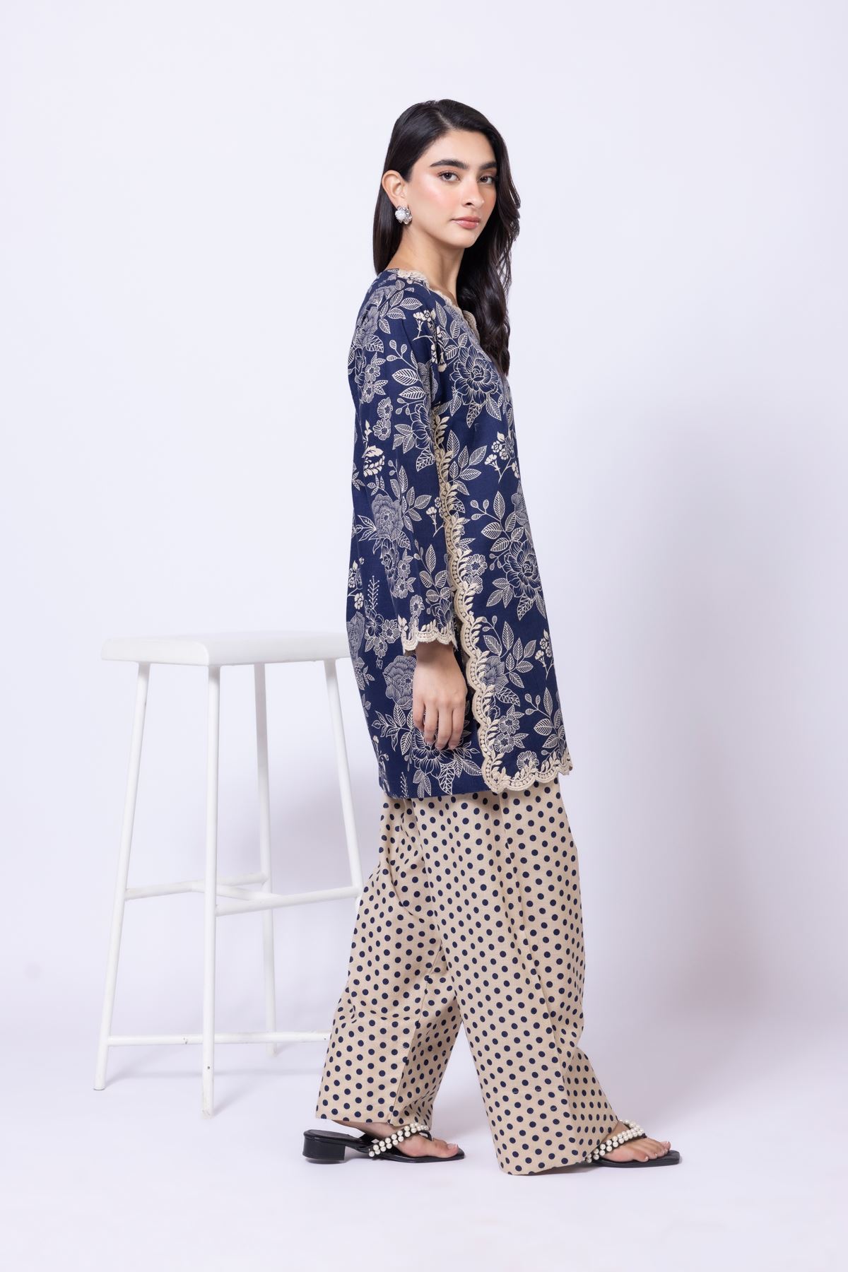Printed Heavy Textured Cotton Shalwar - 25-08-11E15-09TB-VG