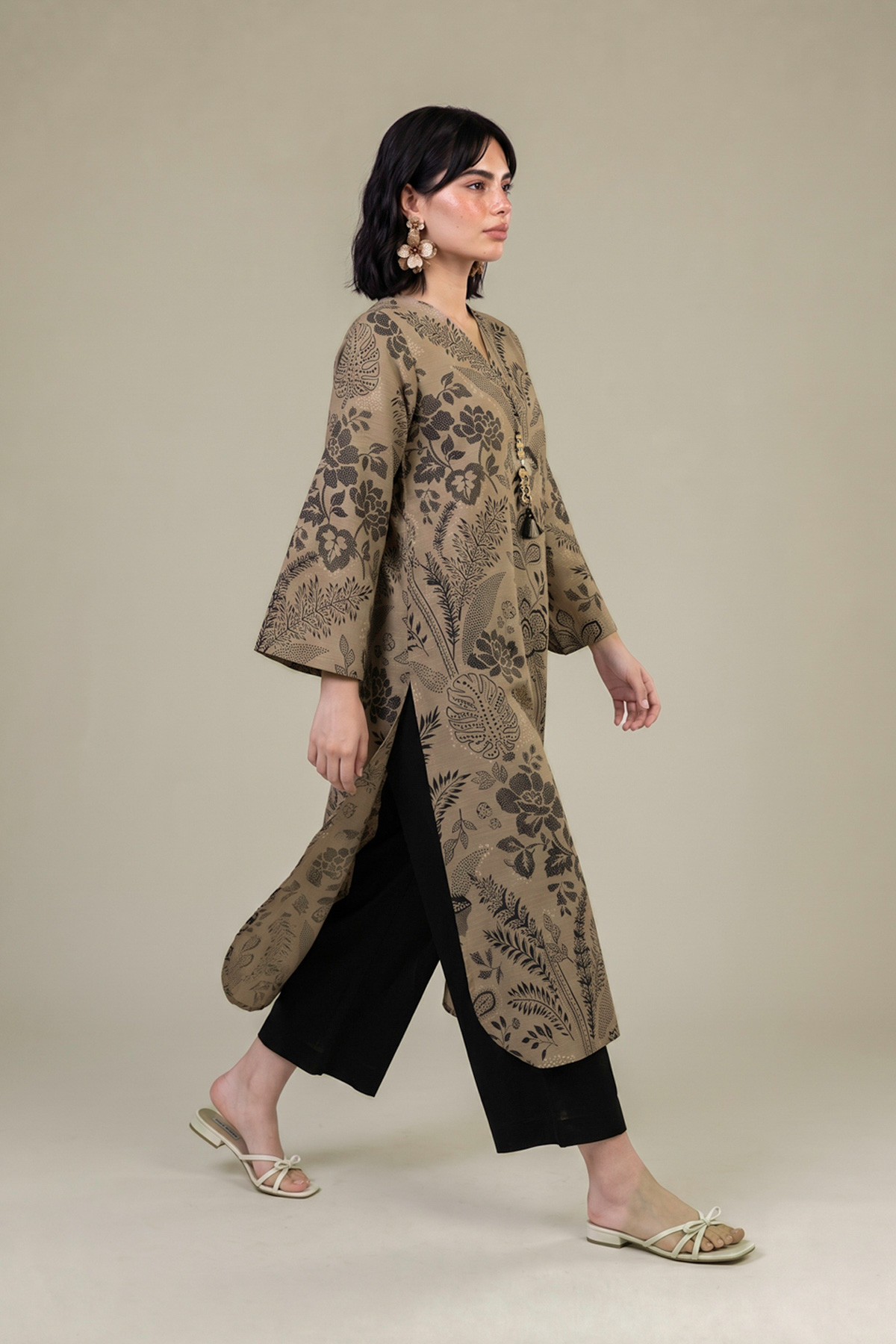 Printed Light Khaddar Tailored 2-Piece Set - 2-26-308-A-G1-VG