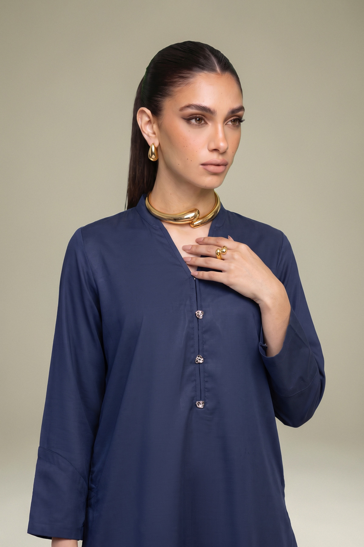 Dyed Raw Silk Navy V-Neck Kurta - 1-26-408-A-A1-VG
