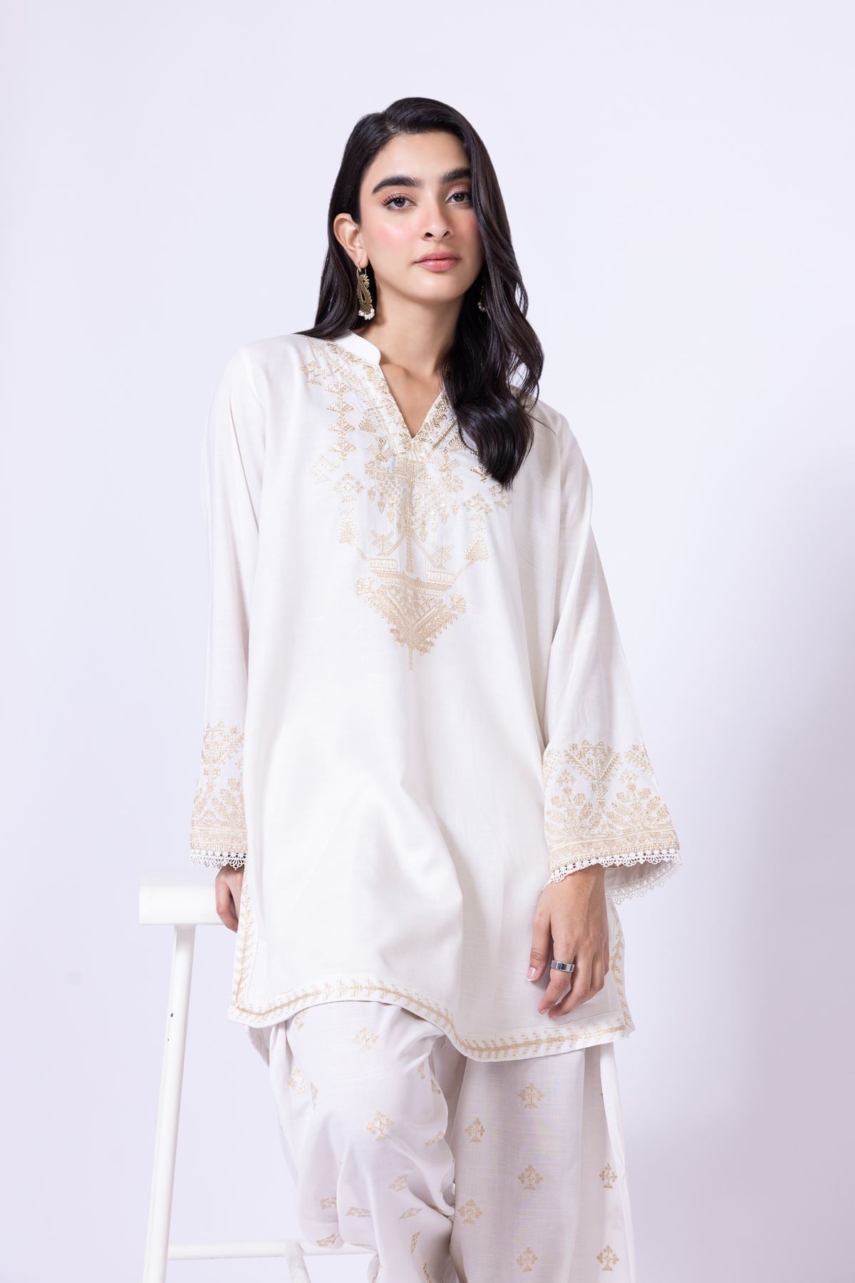 Embroidered Dull Raw Silk Kurta - 25-09-11E3-07TA-VG