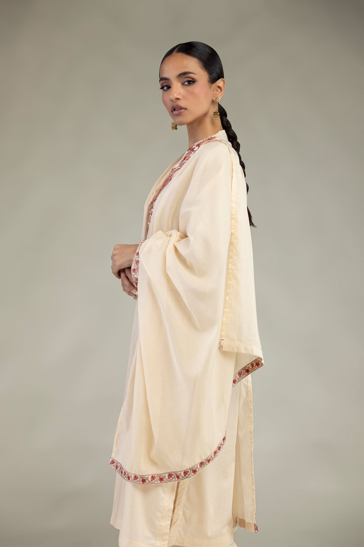 Embroidered Lawn Floral Lawn Dupatta - 1-26-325-C-A1-VG