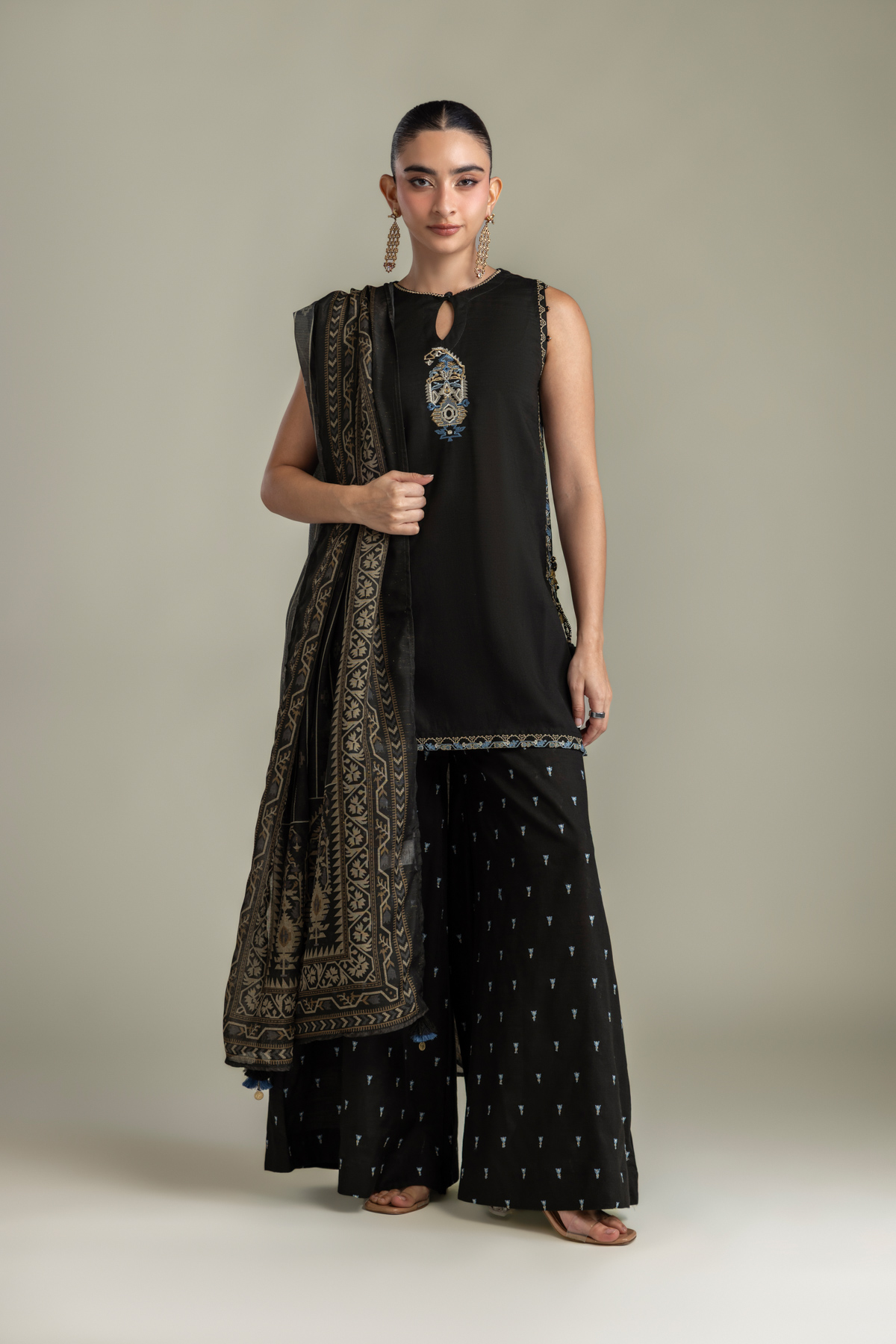 Embroidered Mesuri Black Mesuri Dupatta - 2-26-308-A-G1-VG