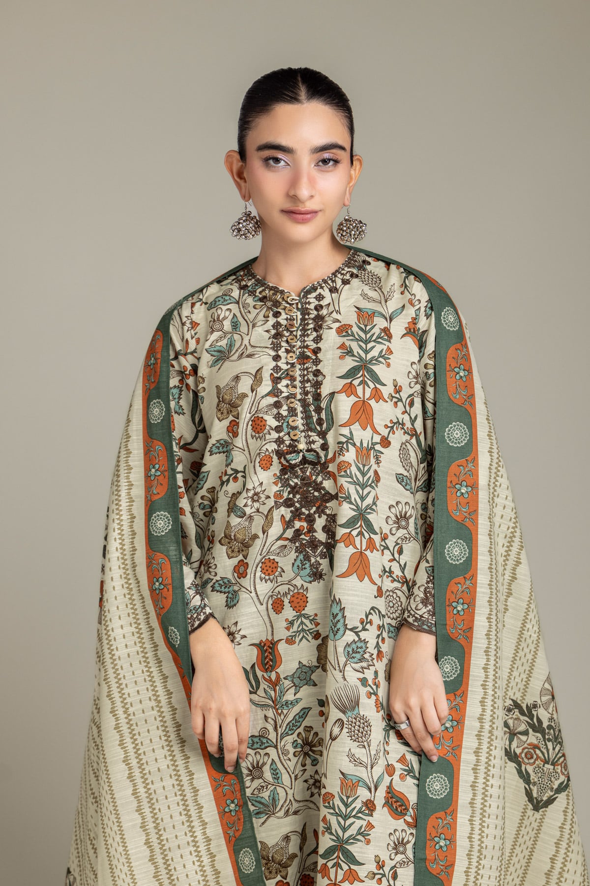Embroidered Light Khaddar Fabrics 3 Piece - 2-26-202-A-D-VG