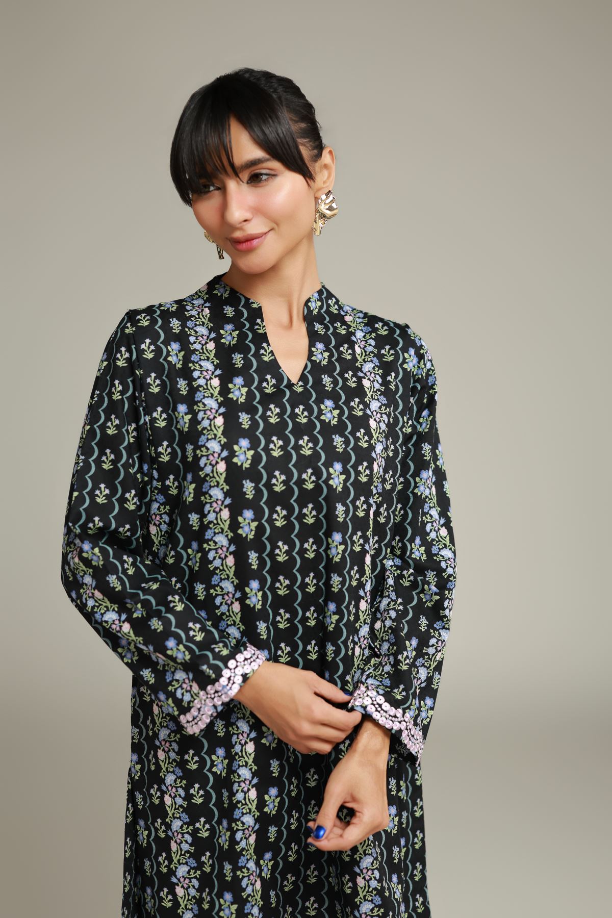Embroidered Cotton Dobby Black Floral Kurta - R-SB25056A-VG