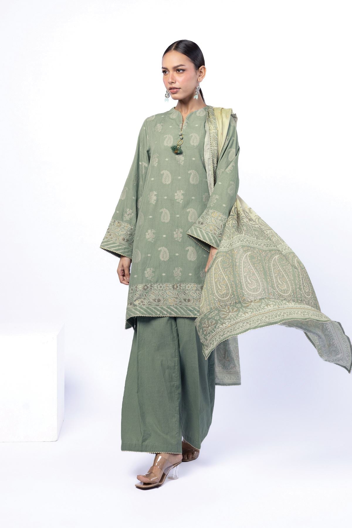Dyed Jacquard Tailored 3 Piece - T-A22-26-109FB1-VG