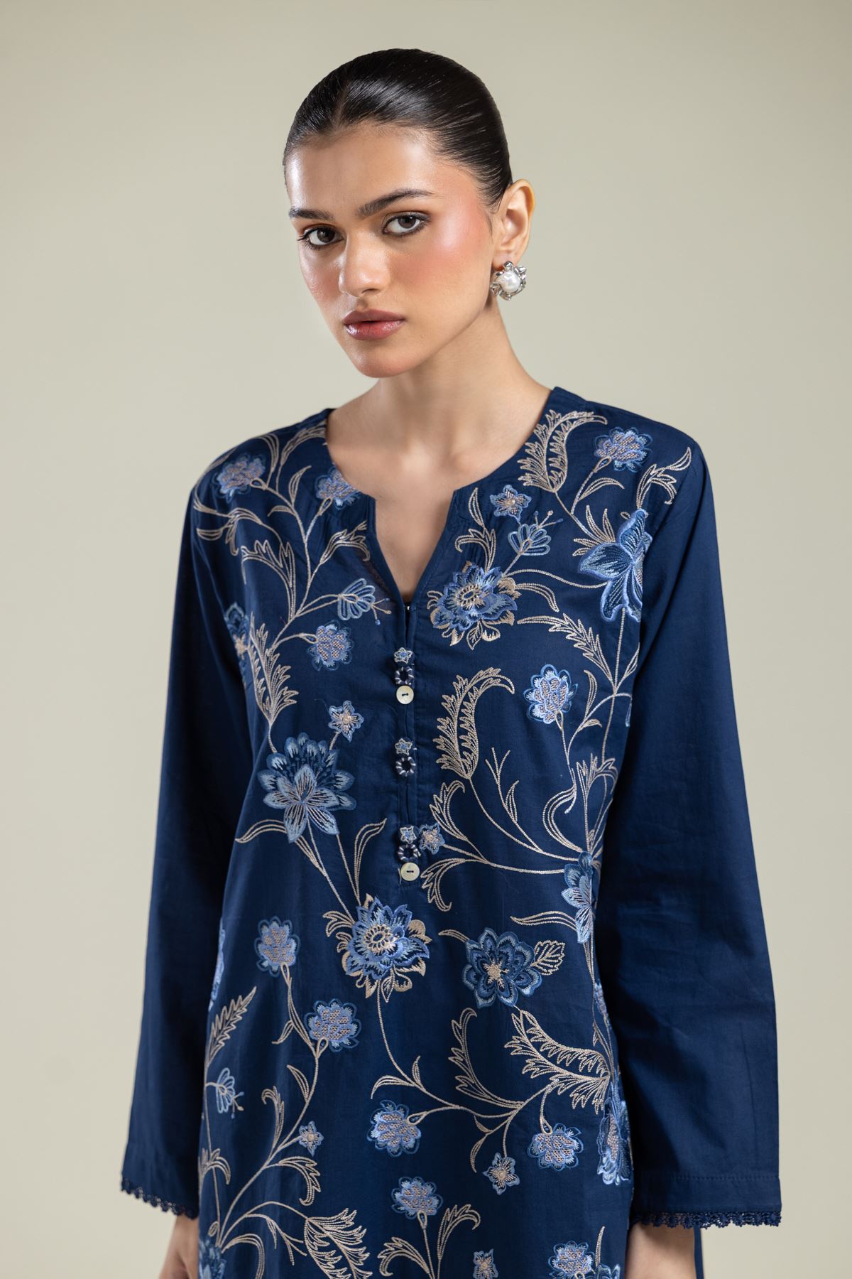 Embroidered Cambric Short Cambric Kurta - T-A113-26-101EI2-VG