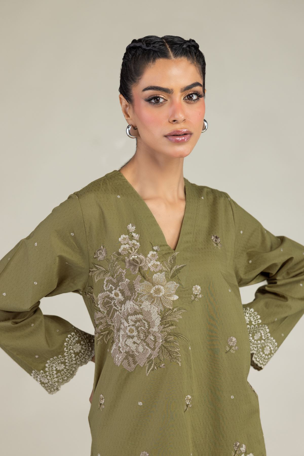 Embroidered Cotton Dobby Olive V-Neck Kurta - 25-10-12E5-12TA-VG