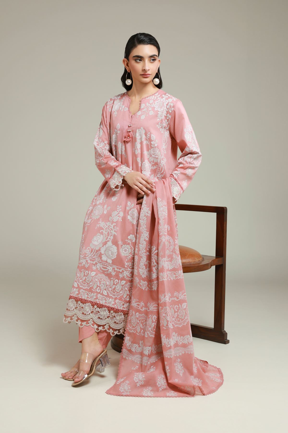 Embroidered Lawn Tailored 3 Piece - T-A33-26-111FD1-VG