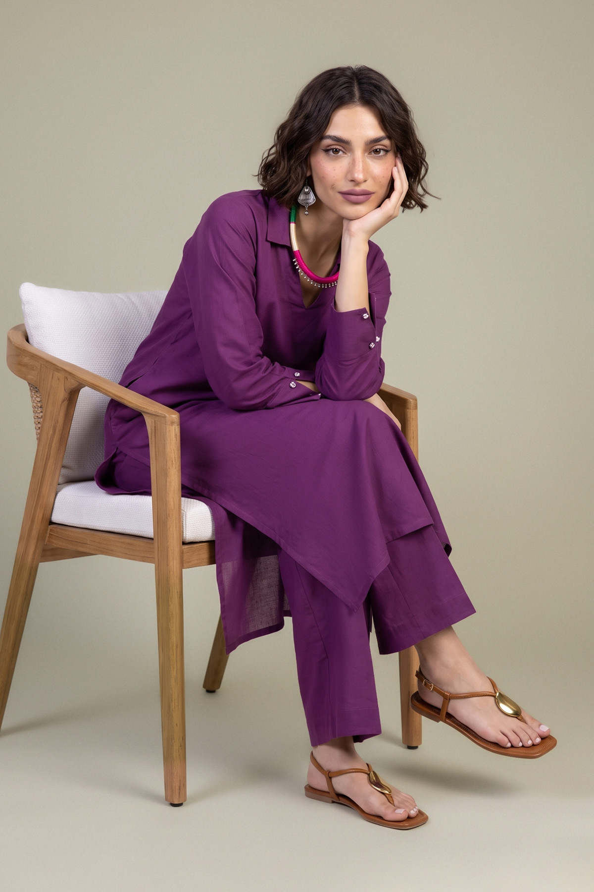 Dyed Poplin Poplin V-Neck Kurta - 1-26-408-A-A1-VG