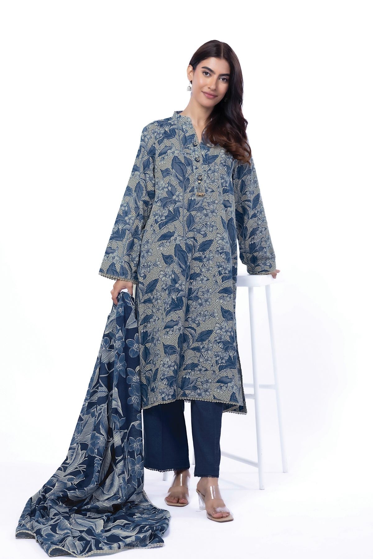 Printed Light Khaddar Tailored 3 Piece - LKN28BST-VG