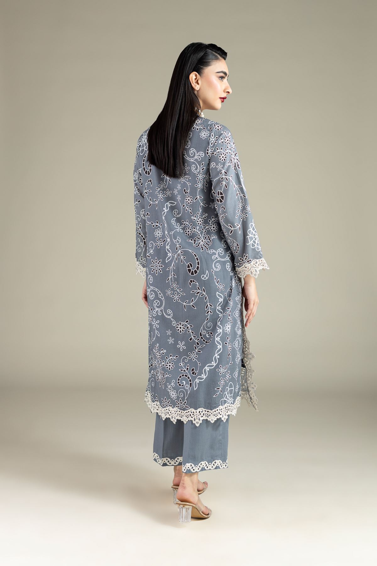Embroidered Raw Silk Kurta - 25-10-12E1-04TA-VG