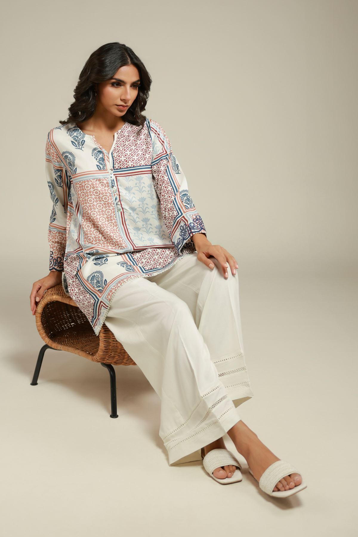 Embroidered Viscose Kurta - 1-26-101-A-C-VG