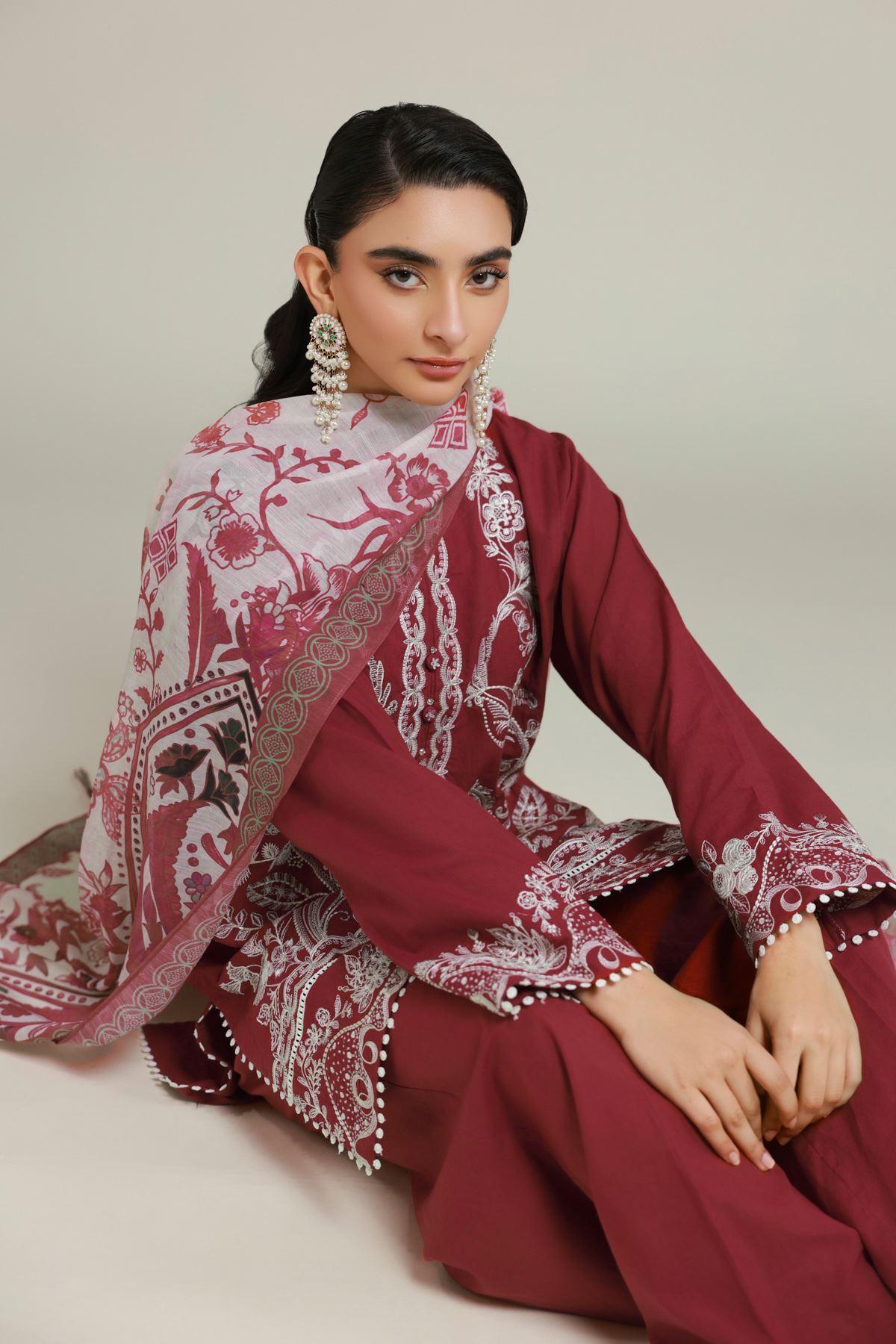 Embroidered Cambric Fabrics 3 Piece - A22-26-119FJ1-VG
