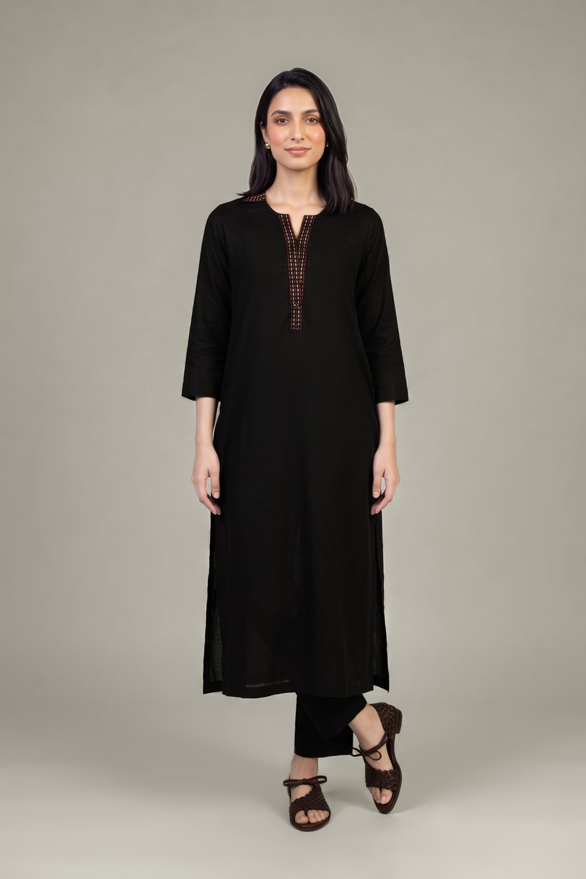 Embroidered Light Khaddar Tailored 2 Piece - 2-26-202-A-D-VG