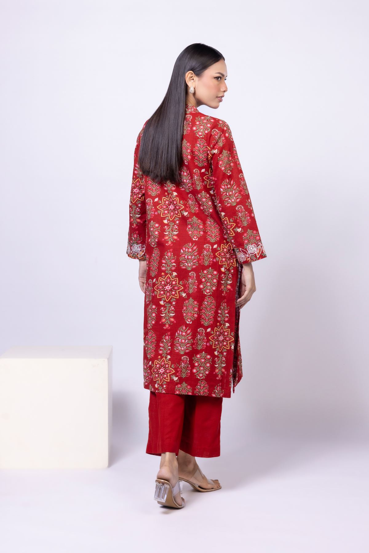 Embroidered Khaddar Kurta - 25-10-11E16-11TB-VG