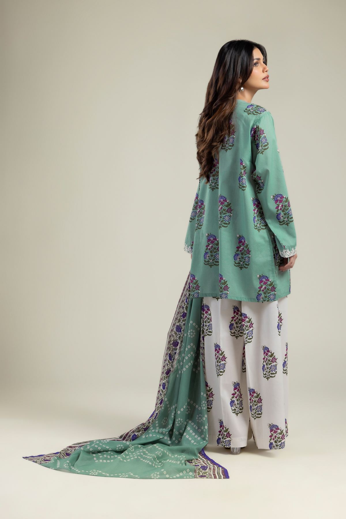 Embroidered Lawn 3-Piece Tailored Lawn - T-A11-26-111FH1-VG