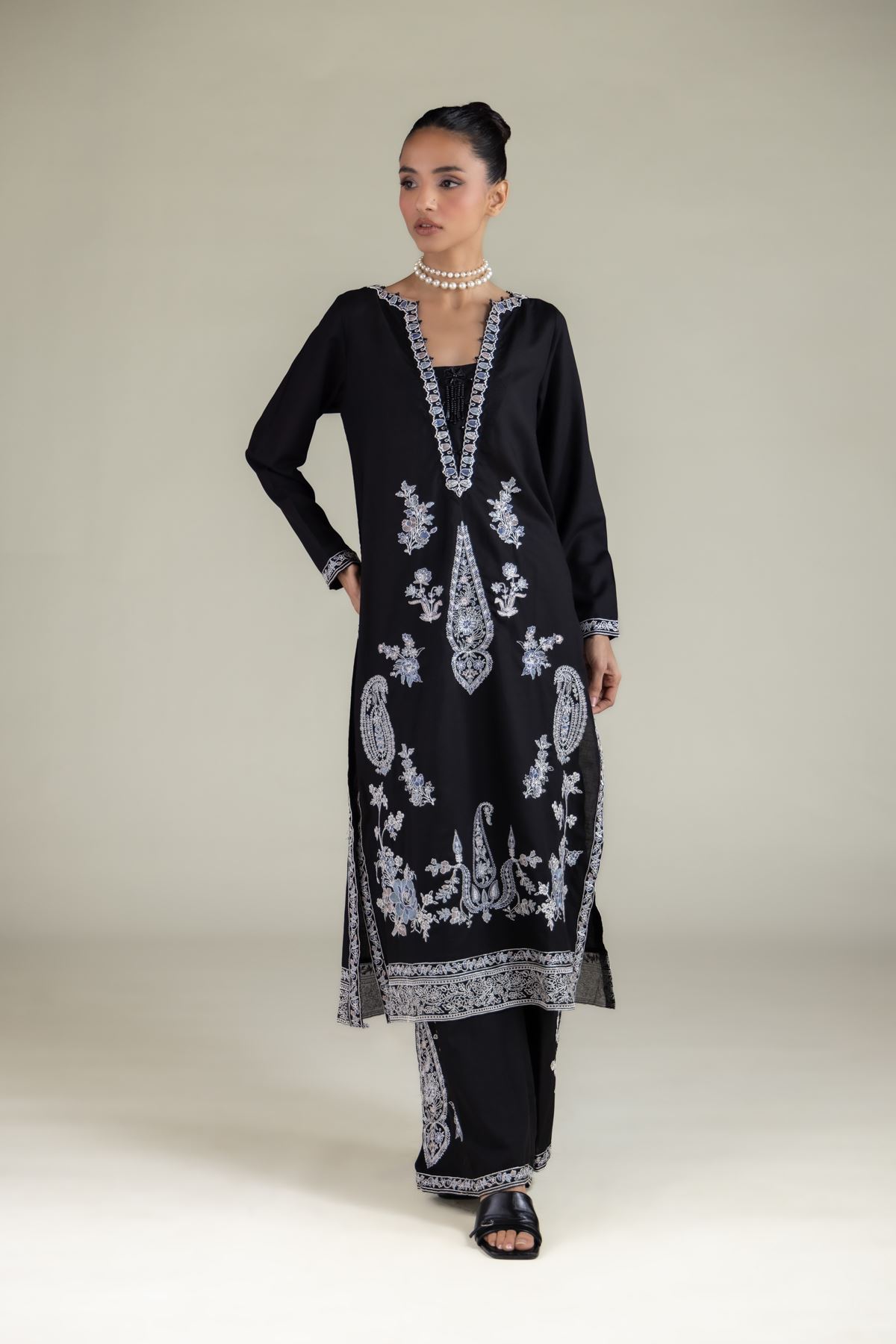 Embroidered Raw Silk Kurta - 2-26-105-A-D-VG