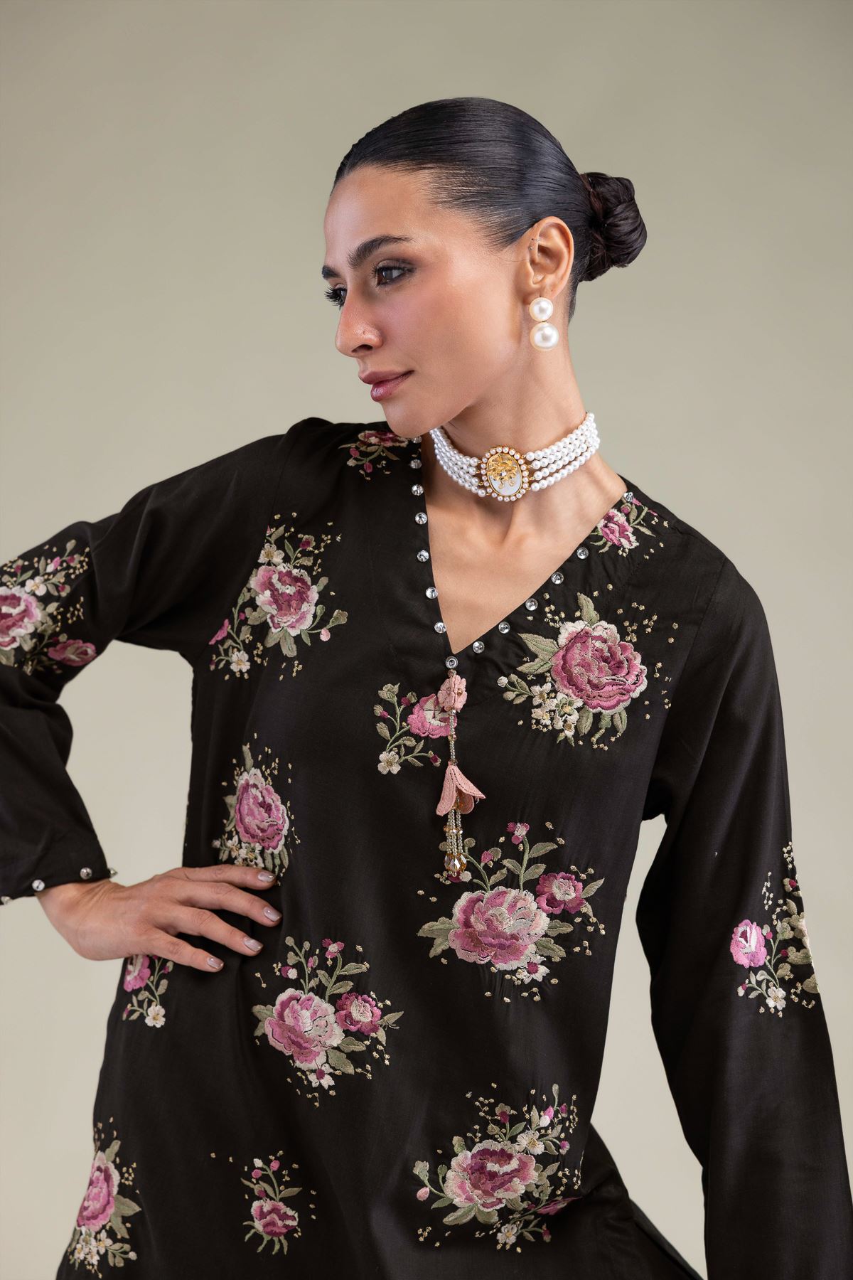 Embroidered Raw Silk Black Floral Kurta - 2-26-202-A-B-VG