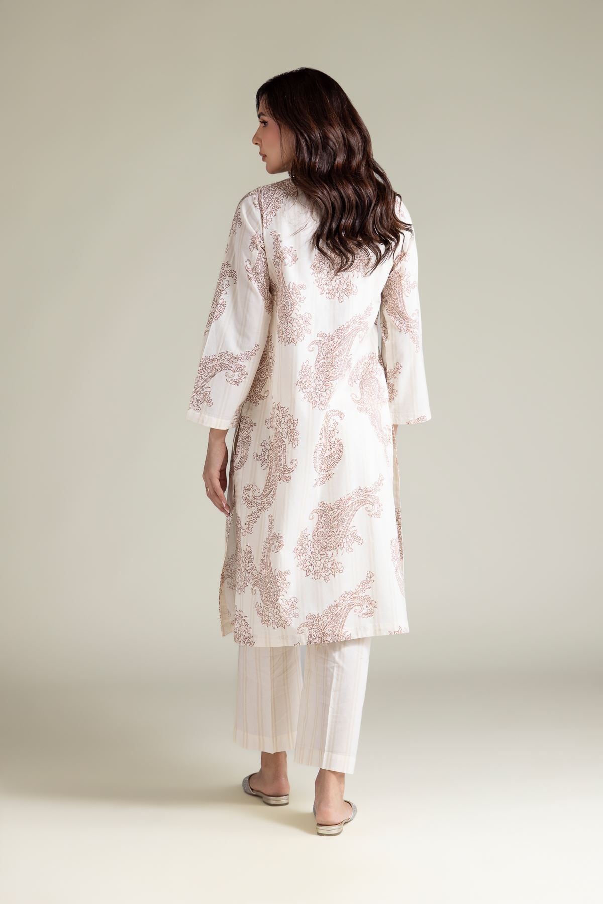 Embroidered Cambric Paisley Cambric Kurta - 1-26-139-A-D-VG