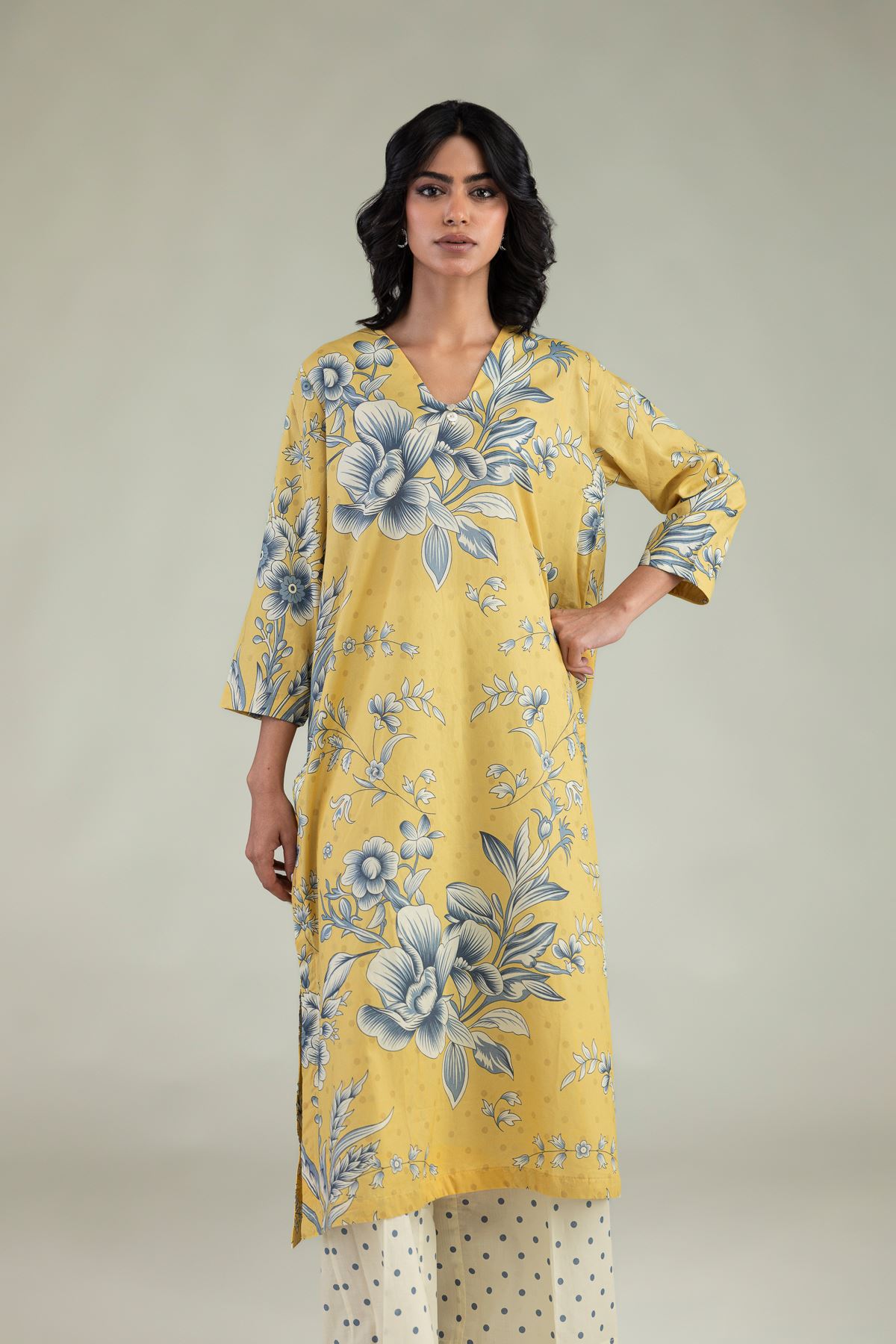 Embroidered Cambric Floral Longline Kurta - 1-26-246-B-I1-VG