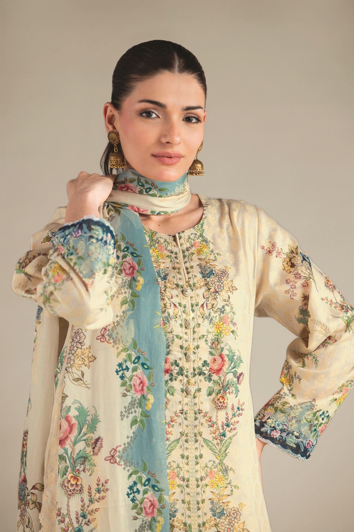 Embroidered Jacquard Jacquard Tailored 3-Piece - T-A11-26-118FI2-VG