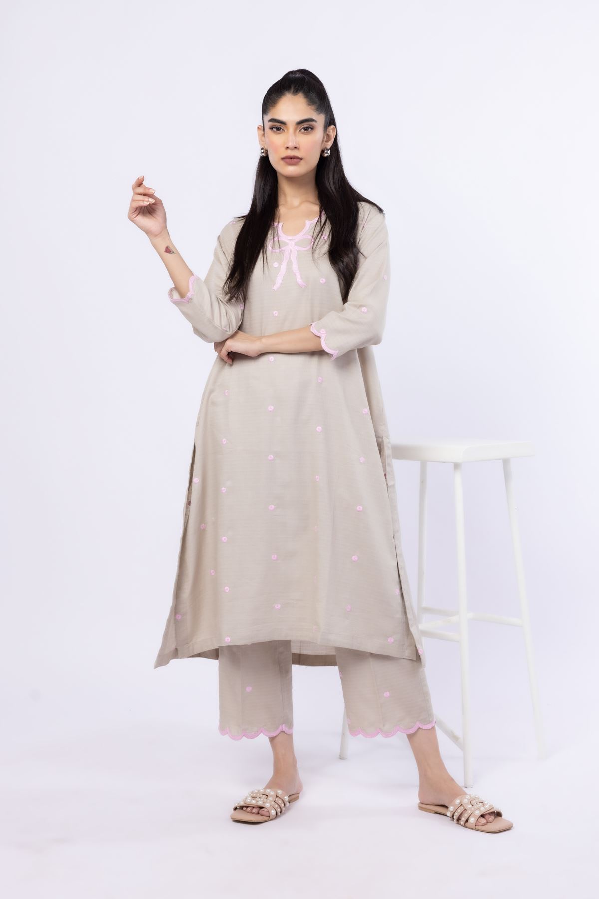 Embroidered Cotton Dobby Kurta - 25-09-9S3-07TB-VG
