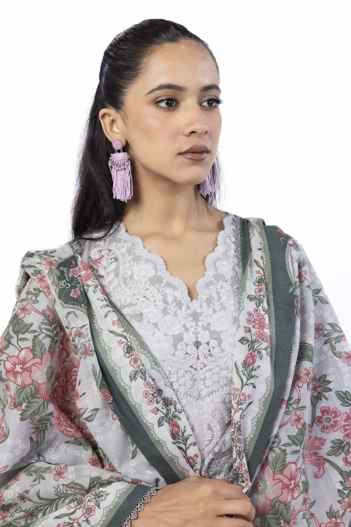 Embroidered Light Khaddar Fabrics 3 Piece - KW57A-VG